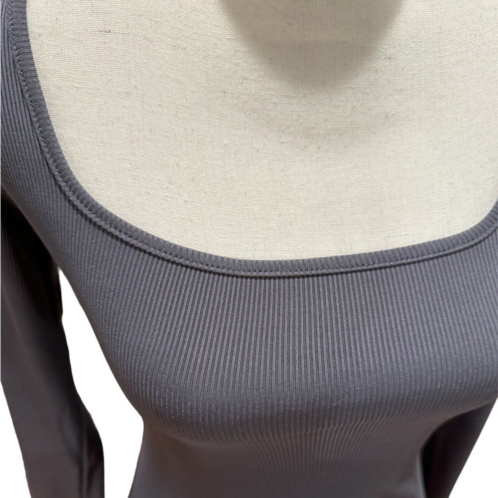 Long Sleeve Ribbed Square Neckline Bodysuit - Picture 2 of 3